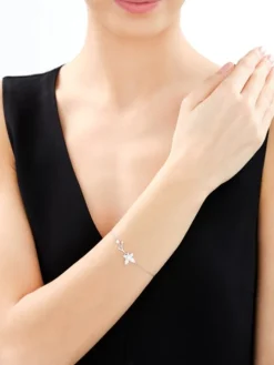 Bransoletka srebrna z cyrkoniami - kwiat