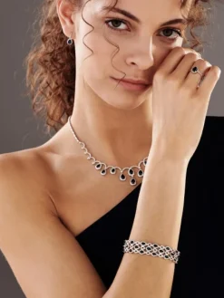 Bransoletka z białego złota z brylantami i szafirami - próba 585