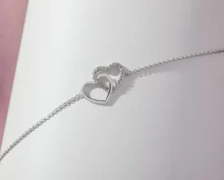 Bransoletka z białego złota z diamentem - serca - 0,003 ct - próba 375