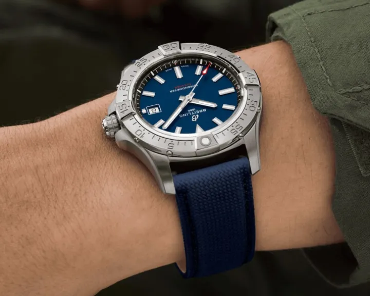 Breitling Avenger Automatic 42