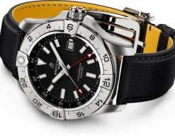 Breitling Avenger Automatic GMT 44