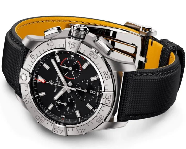 Breitling Avenger B01 Chronograph 42