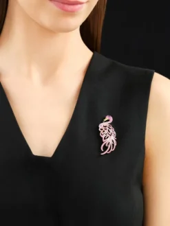 Broszka z białego, różowego i żółtego złota z brylantami i szafirami kolorowymi - flaming - próba 750