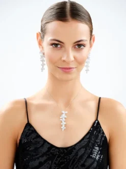 Kolczyki srebrne z cyrkoniami - kwiaty, liście