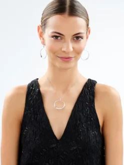 Kolczyki srebrne z cyrkoniami - koła