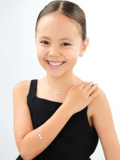 Kolczyki srebrne z cyrkoniami i emalią - Harry Potter, list z Hogwartu, Warner Bros. Discovery