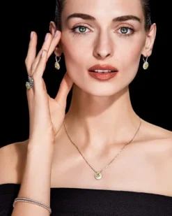 Kolczyki z białego i żółtego złota z diamentami - VS2/Fancy Light Yellow - 2,70 ct - próba 750