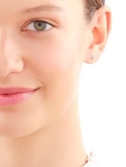 Kolczyki z białego złota z diamentami - 0,01 ct - próba 375