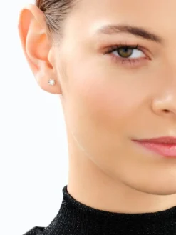 Kolczyki z białego złota z brylantami - serca - 0,12 ct - próba 585