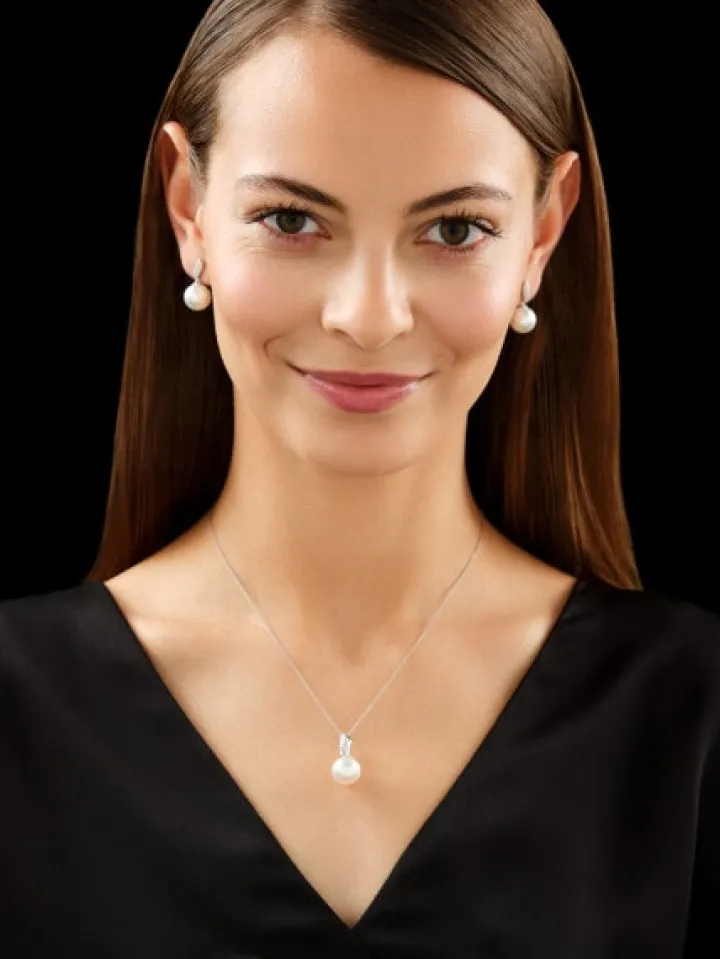 Kolczyki z białego złota z brylantami i perłami South Sea - próba 585