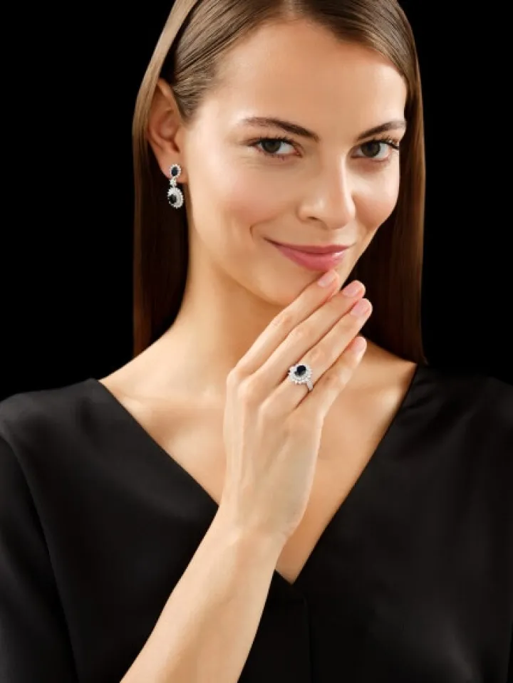 Kolczyki z białego złota z brylantami i szafirami - próba 585