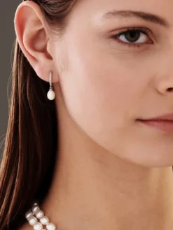 Kolczyki z białego złota z diamentami i perłami - próba 585