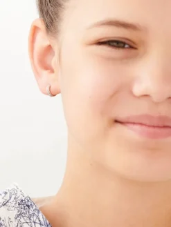 Kolczyki z białego złota z diamentami - koła - 0,05 ct - próba 585