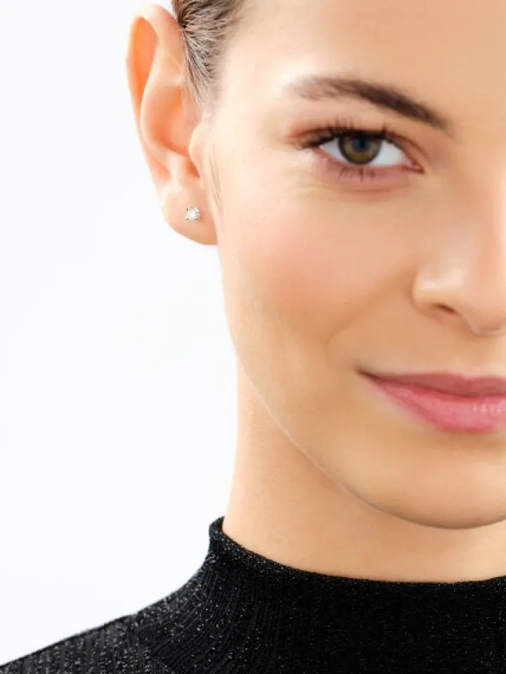 Kolczyki z białego złota z brylantami - serca - 0,24 ct - próba 585