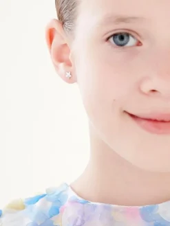 Kolczyki z białego złota z diamentami - kwiaty - 0,008 ct - próba 375