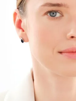 Kolczyki z białego złota z brylantami i szafirami - próba 585