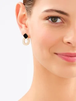 Kolczyki z mosiądzu pozłacane z cyrkoniami i emalią