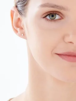 Kolczyki z różowego i białego złota z brylantami - 0,02 ct - próba 375