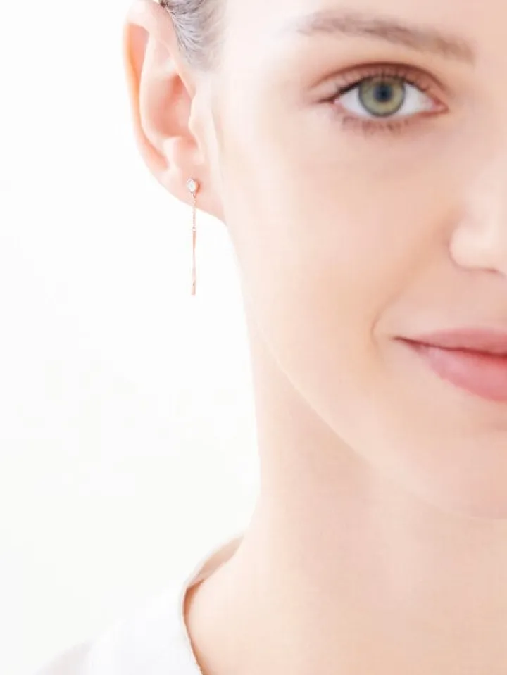 Kolczyki z różowego i białego złota z diamentami - 0,01 ct - próba 585