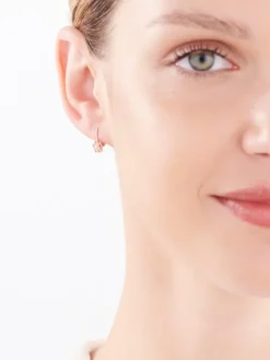 Kolczyki z różowego złota z diamentami - kwiaty - 0,01 ct - próba 375