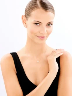 Kolczyki z różowego złota z brylantami - 0,01 ct - próba 375