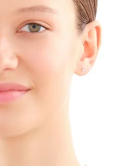 Kolczyki z żółtego i białego złota z diamentami - 0,01 ct - próba 375