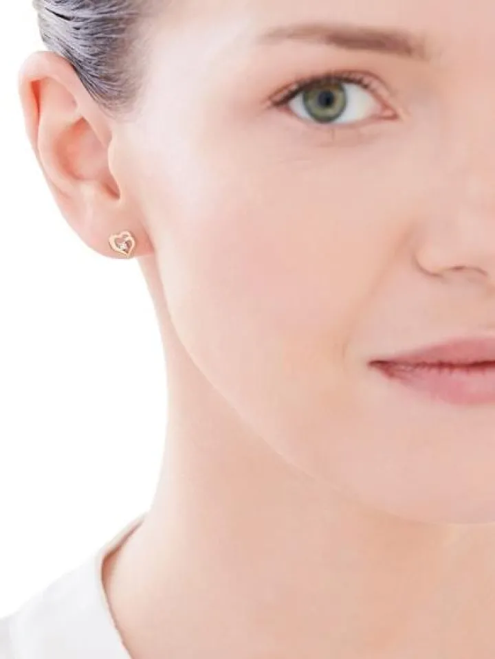 Kolczyki z żółtego i białego złota z brylantami - serca - 0,01 ct - próba 375