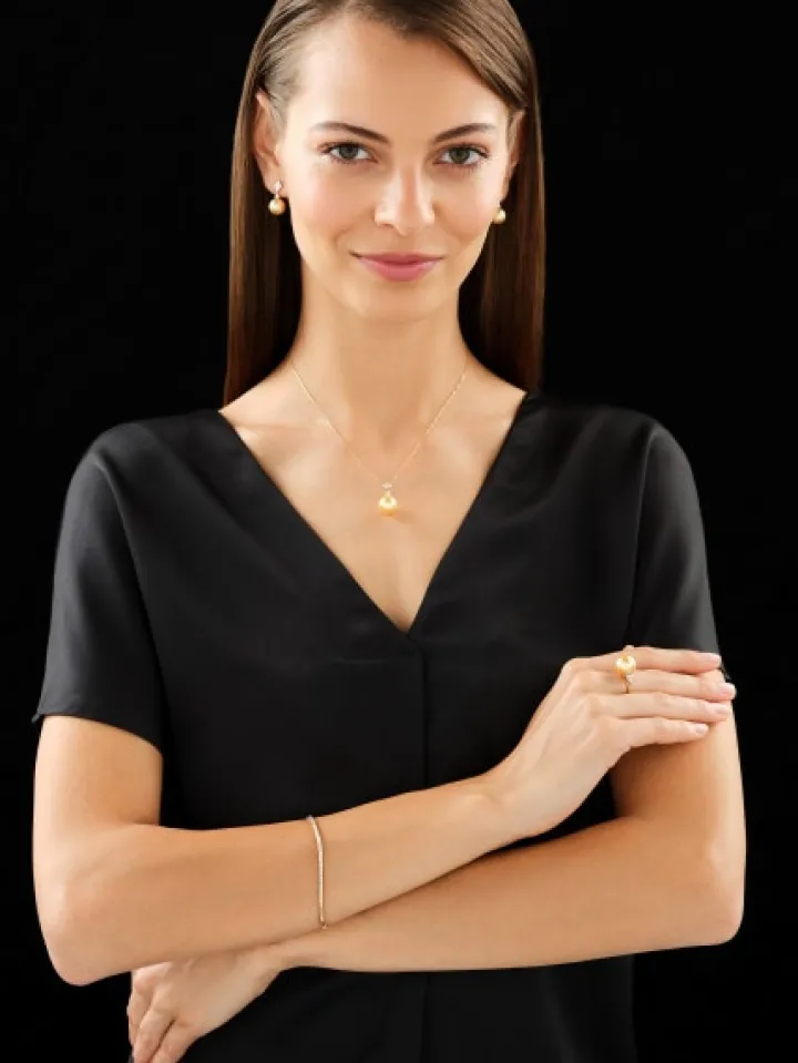 Kolczyki z żółtego złota z brylantami i perłami Golden South Sea - próba 750