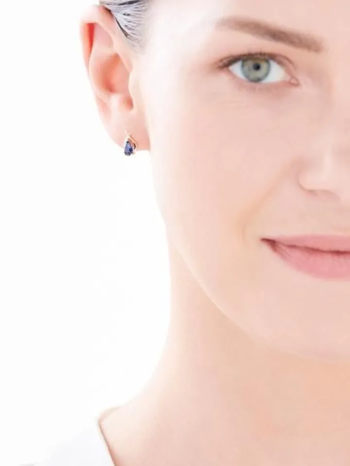 Kolczyki z żółtego złota z diamentami i szafirami syntetycznymi - próba 375