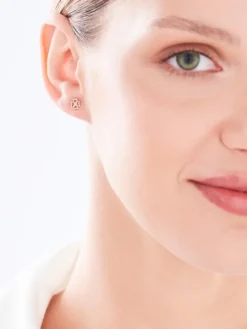 Kolczyki z żółtego złota z diamentami - koniczyny, serca - 0,004 ct - próba 375