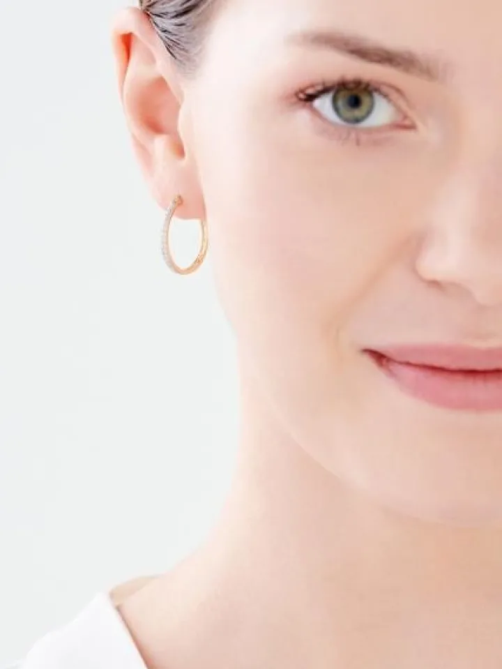 Kolczyki z żółtego złota z diamentami - koła - 0,10 ct - próba 585