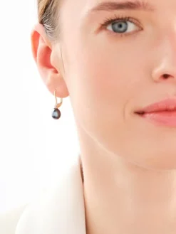 Kolczyki z żółtego złota z diamentami i perłami - próba 375