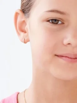 Kolczyki z żółtego złota z diamentami - koła - 0,05 ct - próba 585