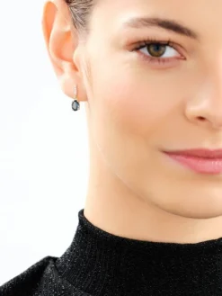 Kolczyki z żółtego złota z diamentami i topazami London Blue - próba 585