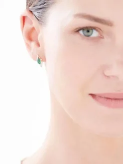 Kolczyki z żółtego złota z diamentami i szmaragdami syntetycznymi - próba 375