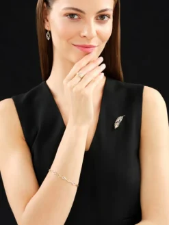 Kolczyki z żółtego złota z diamentami - 0,08 ct - próba 585