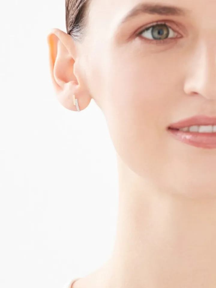 Kolczyki z żółtego złota z diamentami - 0,006 ct - próba 375