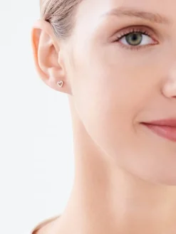 Kolczyki z żółtego złota z diamentami - serca - 0,06 ct - próba 375