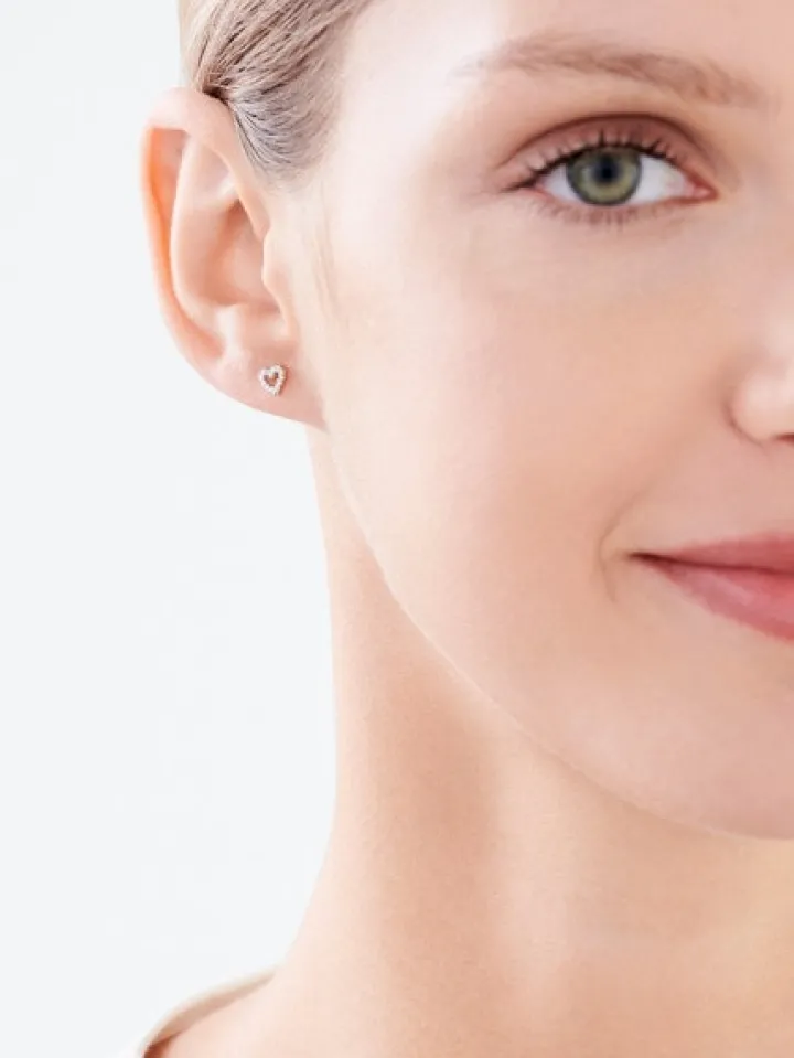 Kolczyki z żółtego złota z diamentami - serca - 0,06 ct - próba 375