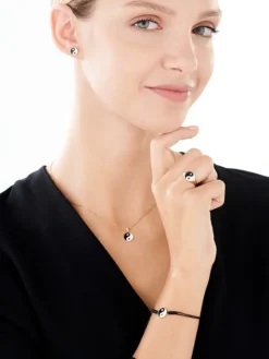 Kolczyki z żółtego złota z diamentami i emalią - yin yang - 0,01 ct - próba 375