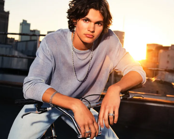 Naszyjnik srebrny - czaszki