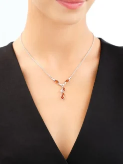 Naszyjnik srebrny z bursztynem