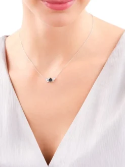 Naszyjnik srebrny z cyrkoniami