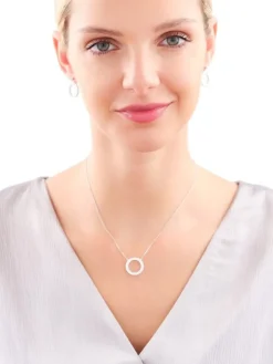 Naszyjnik srebrny z cyrkoniami - koło