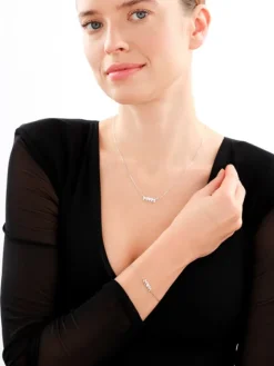 Naszyjnik srebrny z cyrkoniami - mama, serce