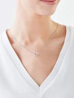 Naszyjnik srebrny z cyrkoniami