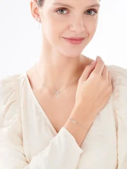 Naszyjnik srebrny ze szlifowanym szkłem - gwiazda