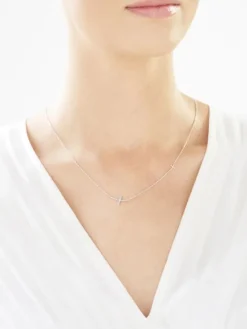 Naszyjnik z białego i różowego złota z diamentem - krzyż - 0,004 ct - próba 375