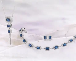 Naszyjnik z białego złota z diamentami i szafirami - próba 585