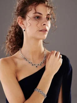 Naszyjnik z białego złota z brylantami i szafirami - próba 585